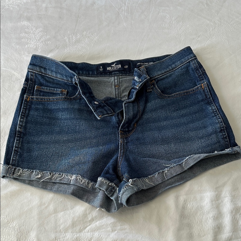 Hollister Vintage Women's Dark Blue Jean Shorts